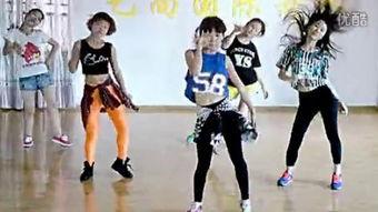 日韩爵士舞穿搭女装视频,时尚动感，舞动魅力